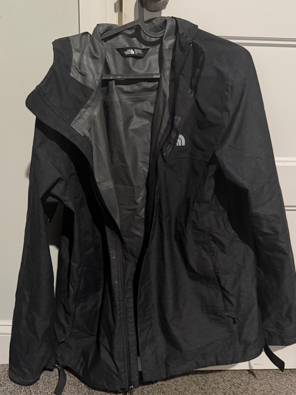 The North Face grey men Waterproof Ski Jacket with Hood